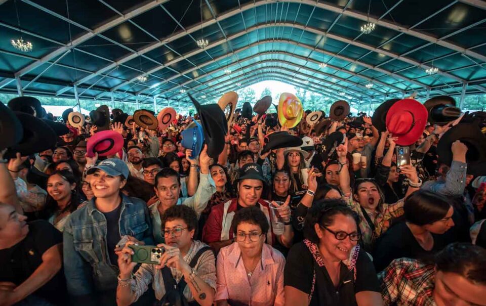 114 mil 300 personas y 56 artistas asistieron al Arre 2024