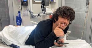 alex fernandez accidente estado de salud
