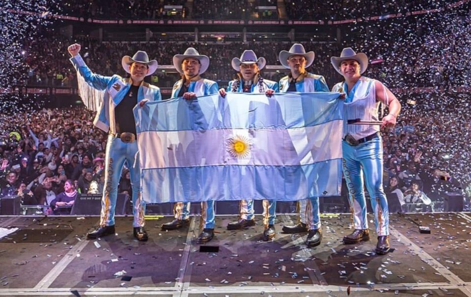 Bronco enciende el Movistar Arena de Argentina con sold out histórico
