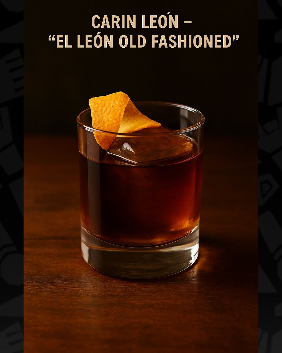 Un clásico de bourbon con un twist de naranja y bitters de café. Elegante, fuerte y con carácter, como su voz. Coctel para escuchar con sombrero puesto y guitarra en mano. | Imagen: Especial